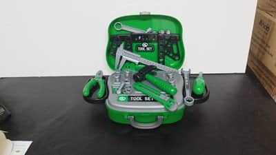 מזוודה כלי עבודה לילדים ירוקה <BR> 31 חלקים