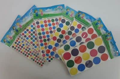 מדבקות עיגולים מעורב צבעיים<BR>25 דף<BR>בחר גודל