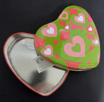 קופסא מתכת בצורת לב <BR> 15X17