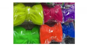 פפיון פלסטיק במגוון דגמים <BR> 12 יח