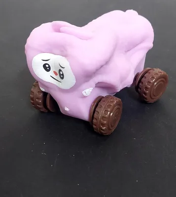 אוטו מעיכה על גלגלים
