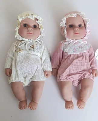 בובה גוף רך 40 סמ <BR> ביגוד מפואר סריגה